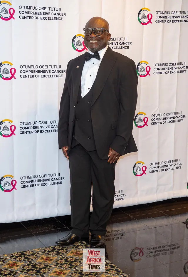 Fundraising Gala — An Evening for Cure — photo 14 of 285